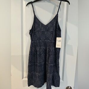 RVCA Navy blue dress NWT - Size Medium